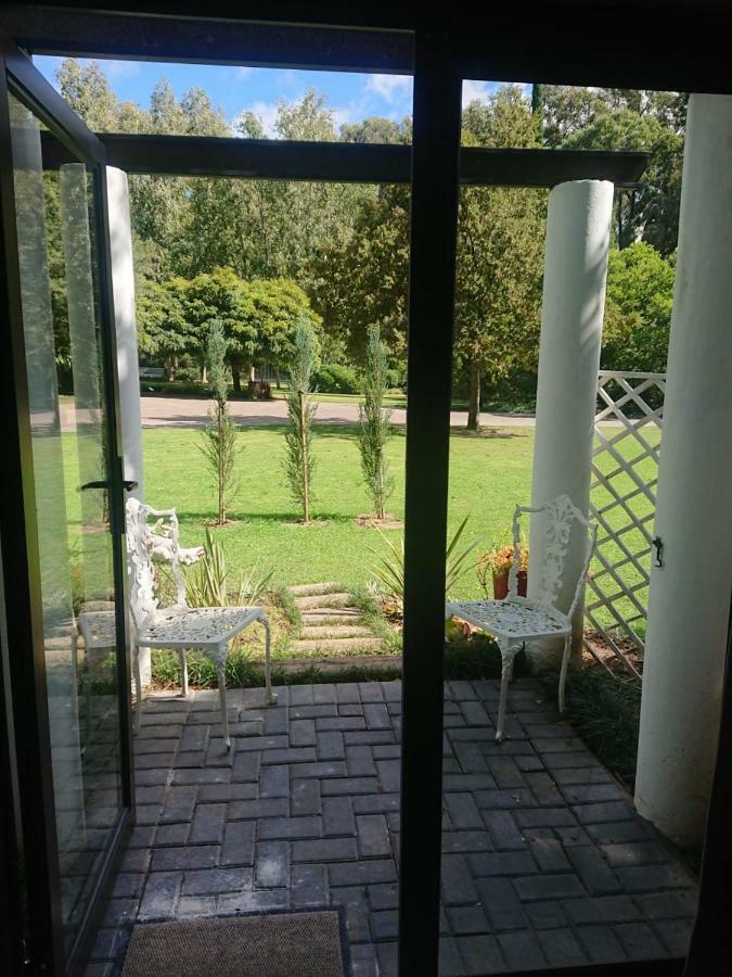 The Fairway Guesthouse Senekal Exteriör bild